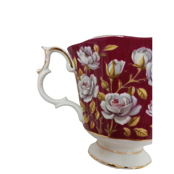 Royal Albert TEA CUP Merrie England Series Balmoral Red ROSES A Flower Pot TOO - Picture 5 of 7